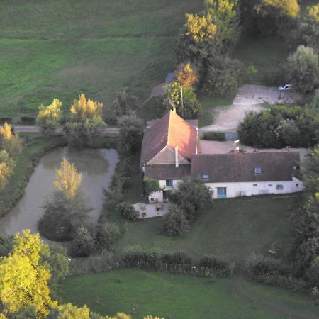 לינה וארוחת בוקר Saint-Amand-en-Puisaye Domaine De Varenne מראה חיצוני תמונה